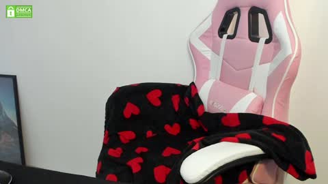 miss me check out my YT   online show from February 7, 8:33 am