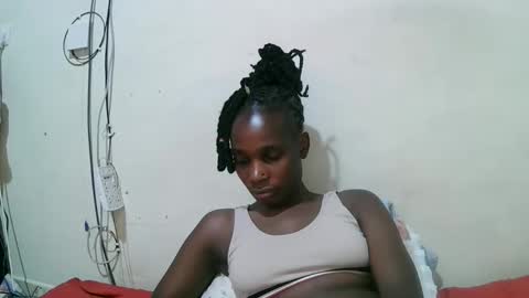 pritty_amber online show from April 4, 6:15 pm