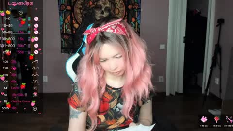 Di online show from April 6, 12:50 pm