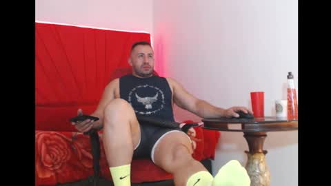 prometeo353293 online show from March 1, 9:48 pm