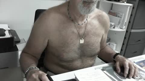 mature hairy guy online show from June 27, 2:01 pm