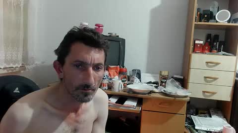 Mariusz online show from November 13, 9:06 pm