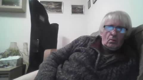 proudwelshman online show from January 23, 11:05 pm