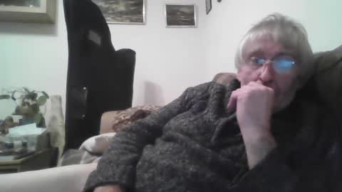 proudwelshman online show from January 26, 10:35 pm