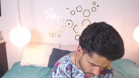 Adris  Juan online show from December 4, 4:01 am