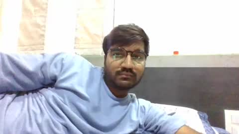 Snapshot of ptl1711 chatting on December 4, 11:02 am ptl1711 online show from December 4, 11:02 am