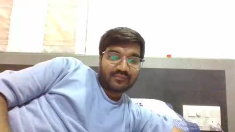 Snapshot of ptl1711 chatting on December 7, 9:00 am ptl1711 online show from December 7, 9:00 am