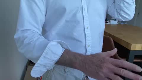 Snapshot of puffiest chatting on January 29, 1:37 am puffiest online show from January 29, 1:37 am