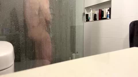 Snapshot of puffiest chatting on January 16, 10:12 pm puffiest online show from January 16, 10:12 pm