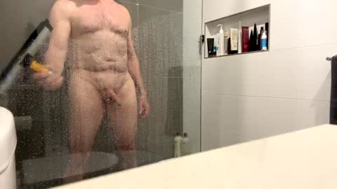 Snapshot of puffiest chatting on January 5, 12:20 am puffiest online show from January 5, 12:20 am