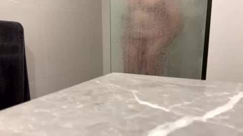 Snapshot of puffiest chatting on October 26, 4:13 am puffiest online show from October 26, 4:13 am