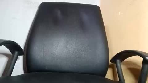 puky_mza online show from February 3, 5:50 pm