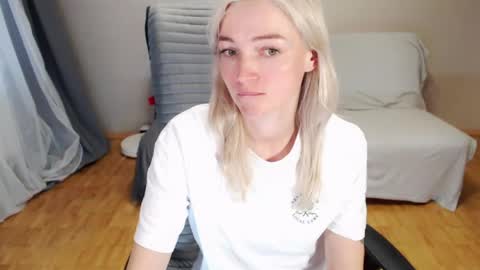 Polly online show from April 21, 12:34 pm