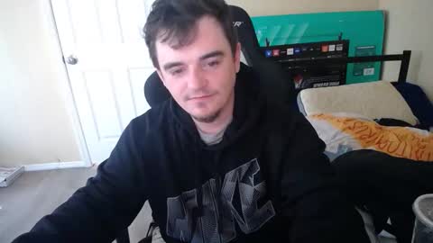 pumpkin_smash69 online show from March 25, 6:47 pm