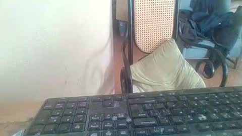 pup_y online show from February 22, 9:02 am