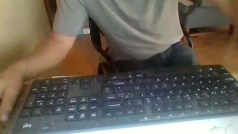 pup_y online show from September 9, 1:44 pm