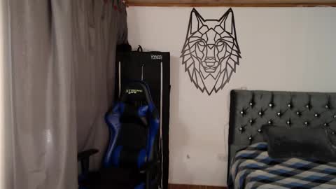 Cris online show from March 4, 4:37 pm