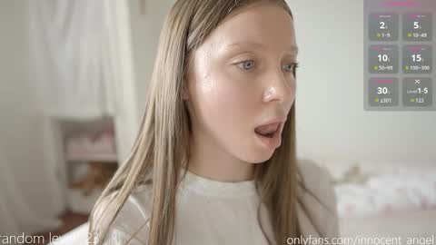 i dont do shows for free. watching here silently and waiting for me to start showing you something for free is useless online show from October 29, 12:18 pm