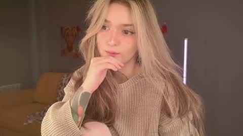 Bella online show from February 28, 6:17 am