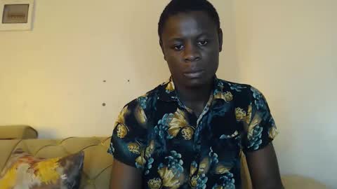 purple_hearts online show from March 28, 12:28 pm