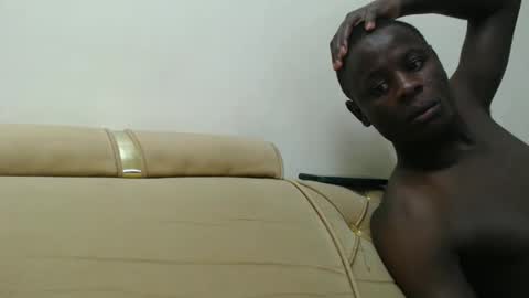 purple_hearts online show from September 19, 8:01 pm