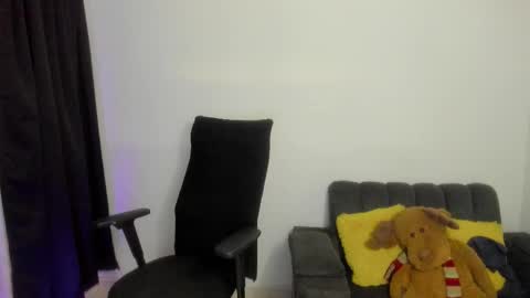 MEGANNNN online show from February 11, 8:01 pm