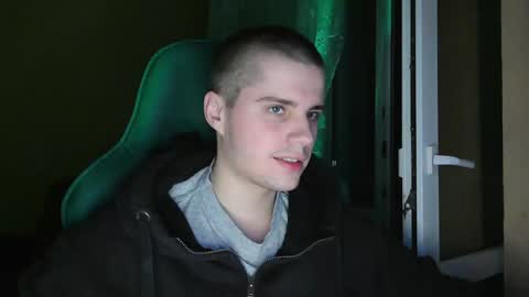 Snapshot of pusaprada chatting on January 25, 8:53 pm pusaprada online show from January 25, 8:53 pm