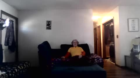 Mark online show from March 1, 3:49 pm