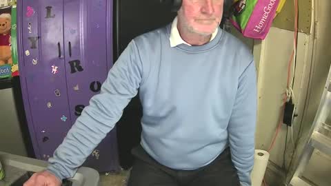 Snapshot of pussy_licker0127 chatting on January 28, 6:49 pm Mark online show from January 28, 6:49 pm