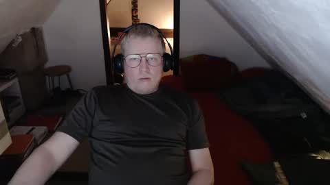 pussylovercb online show from March 22, 9:41 pm