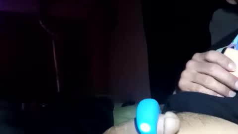 Pussyluver420 online show from November 3, 6:14 am