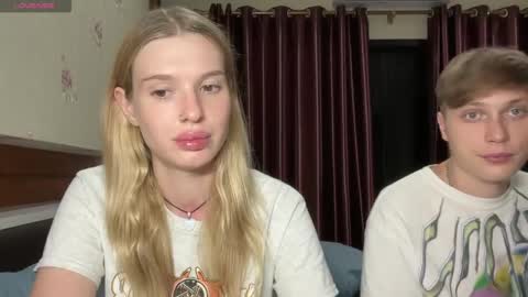 Lina online show from April 18, 5:04 pm