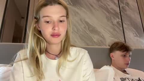 Lina online show from March 19, 5:40 pm