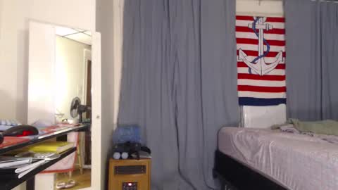 putiputi4u online show from January 15, 8:23 am