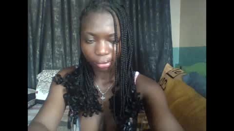 ora online show from April 3, 11:17 am