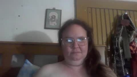 Queenjenny online show from December 17, 11:22 pm