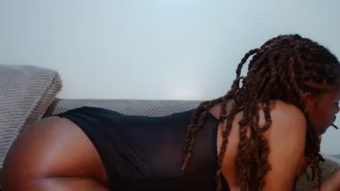 queen74890 online show from September 28, 2:31 am