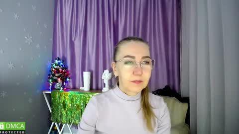 Snapshot of queen_a_n_i chatting on January 15, 5:50 am A N I  Ill be here on December 1st online show from January 15, 5:50 am