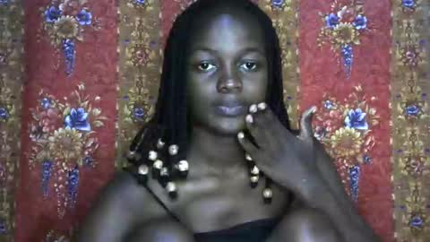Snapshot of queen_banice chatting on October 20, 5:29 pm queen_banice online show from October 20, 5:29 pm