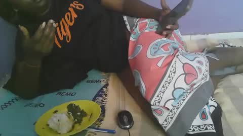 queen_berry1 online show from September 18, 7:45 am