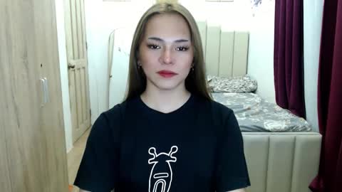 shawny online show from March 19, 2:17 am