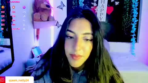 queen_natttyy online show from July 30, 1:50 am