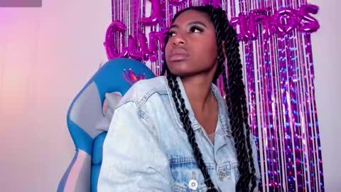   online show from October 19, 12:32 pm