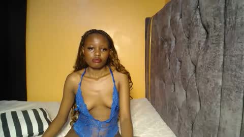 queen_sashavixen online show from January 12, 6:15 pm