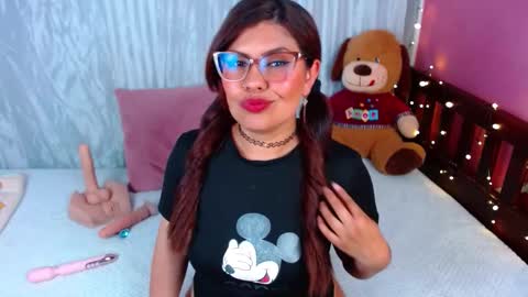 Queenamazon  online show from October 27, 9:59 pm