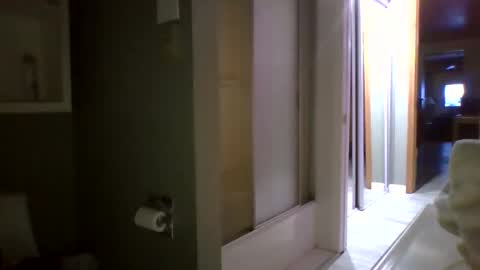 queenbee6269 online show from December 30, 2:20 am