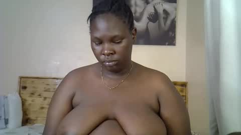 queenbeka online show from March 12, 6:17 am