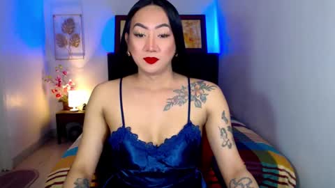 QUEEN online show from February 13, 7:35 am