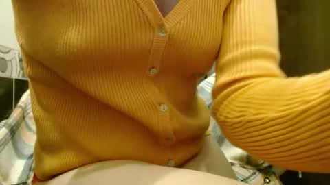 queenoftenderness online show from February 26, 11:30 pm