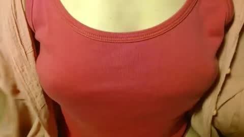 queenoftenderness online show from April 6, 7:37 pm